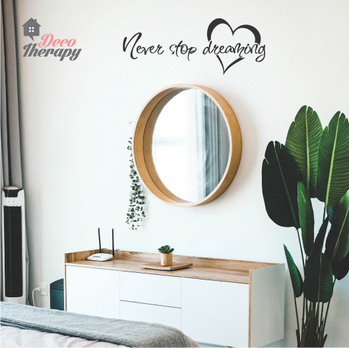 Never Stop Dreaming Wall Sticker